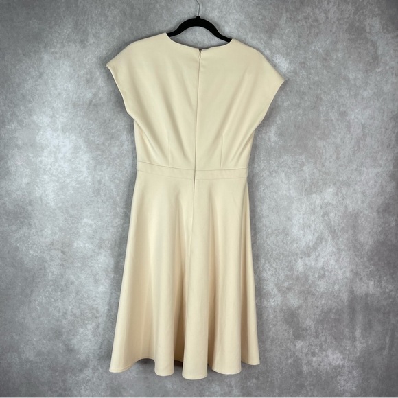 Gal Meets Glam Oatmeal Lydia Double Face Twist Short Sleeve Dress Women's Size 4 - Picture 7 of 9